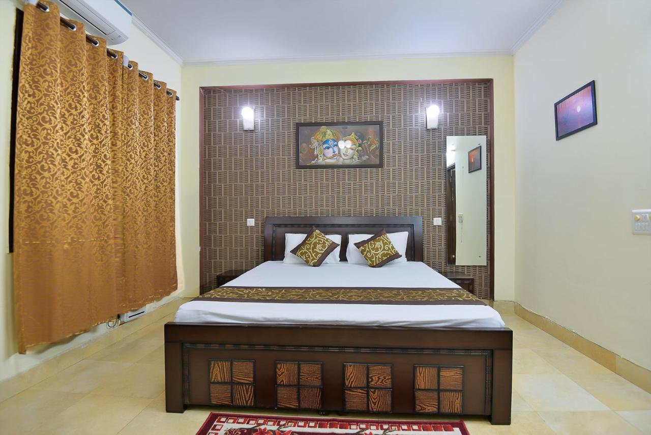 Studio Serviced Apartments Near Fortis Hospital คูร์เคาน์ ภายนอก รูปภาพ
